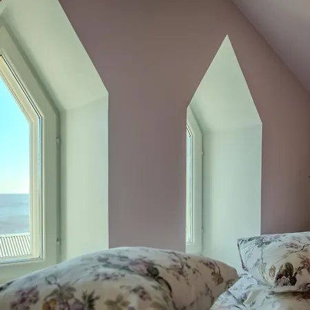 Nina Kordon Guest house *